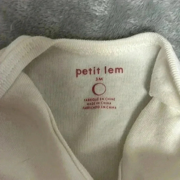 Petit Lem and Carter's - 2  piece baby set. Size 3 months - Picture 4 of 7